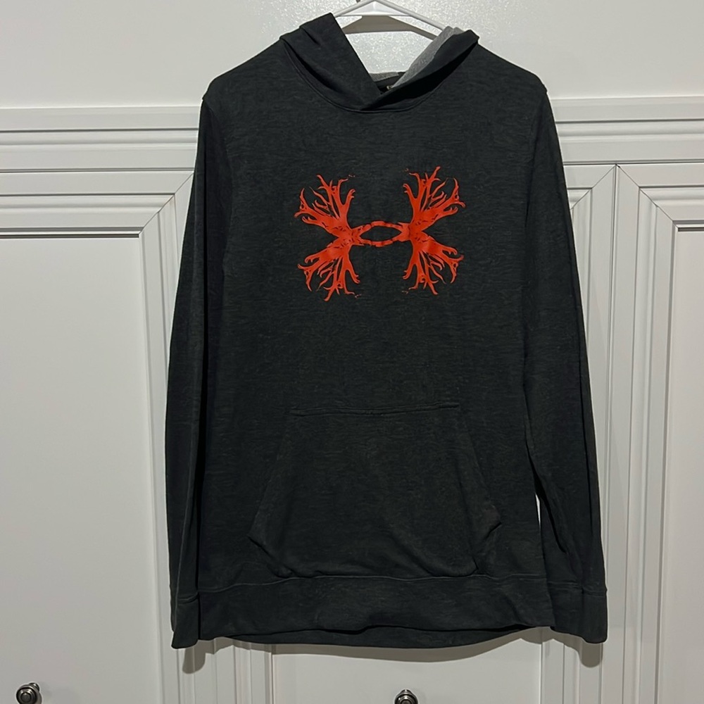 Under Armour men’s Loose fit hoodie